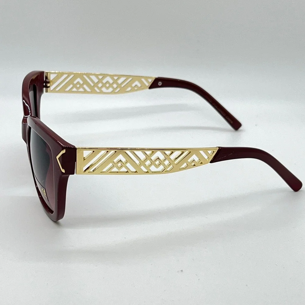 Womens Sunglasses Burgundy Gold Accents UV400 Protection Fashion Shades Lentes‎